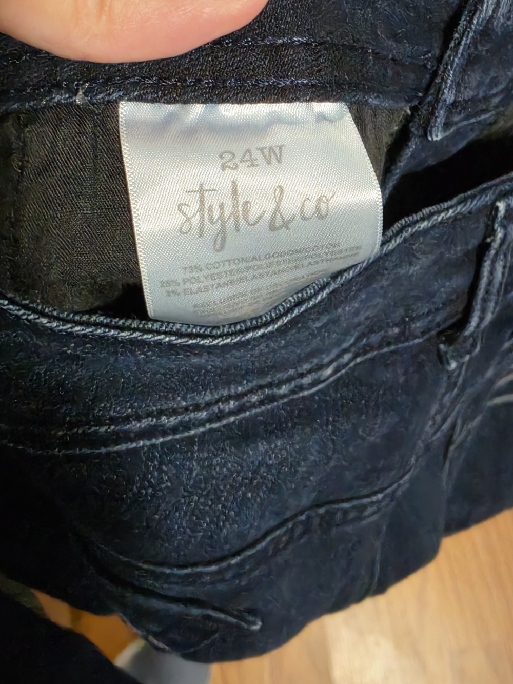 Style & Co. Women's Straight Leg Jeans in Dark Indigo - Picture 3 of 3